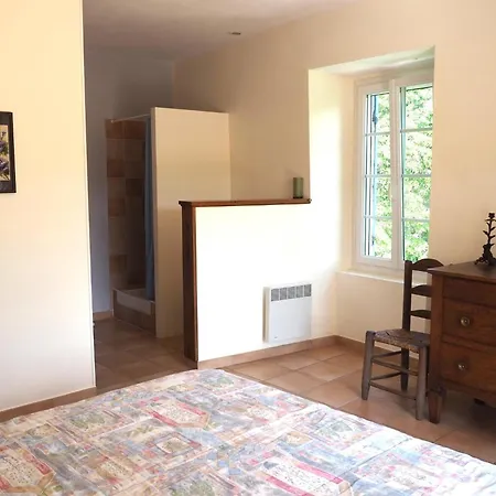Charming Stone House With Terrace, Cleaning Included Casa vacanze *