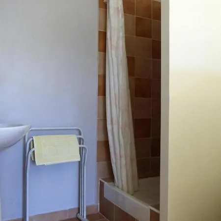 Charming Stone House With Terrace And Garden, Lussan, Cleaning Included *