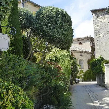 Holiday home Charming Stone House With Terrace And Garden, Lussan, Cleaning Included